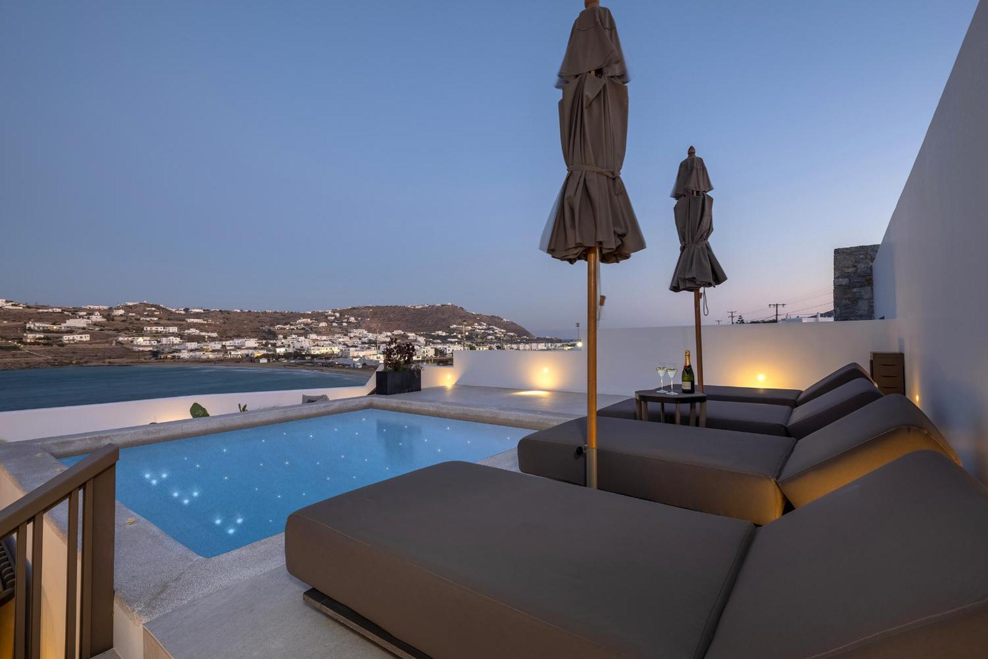 Aeonic Suites And Spa Mykonos Town Exterior photo