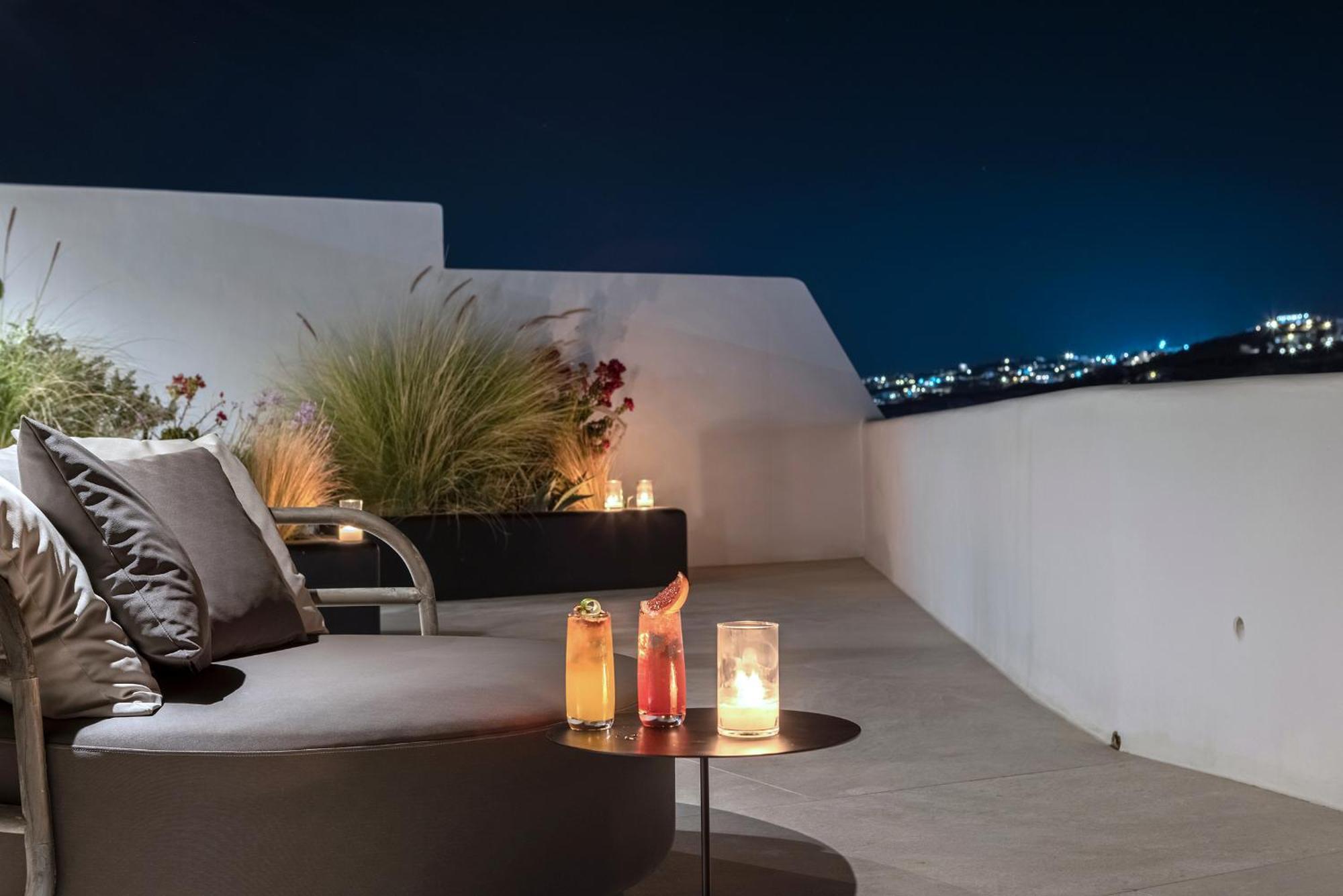 Aeonic Suites And Spa Mykonos Town Exterior photo